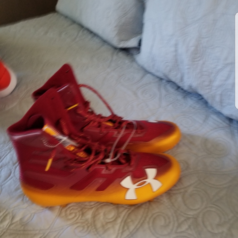 Mens cleats